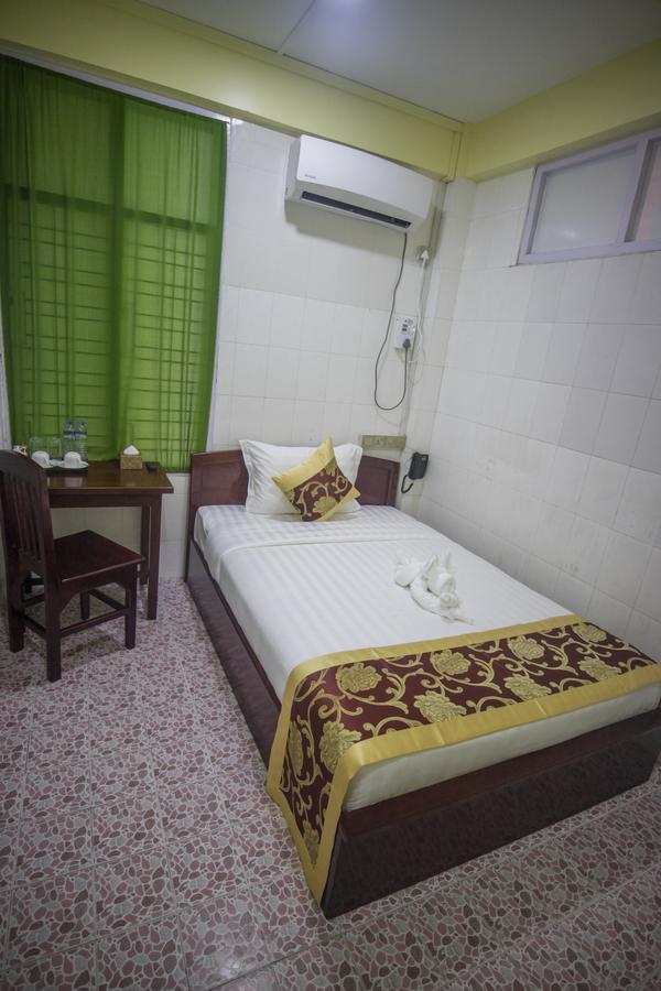 Golden Gum-Kino Hotel Mandalay Dış mekan fotoğraf